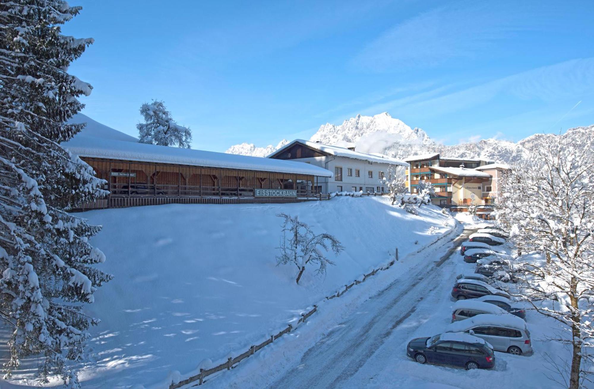 Hotel-Gasthof Zur Schoenen Aussicht Sankt Johann in Tirol Exteriör bild