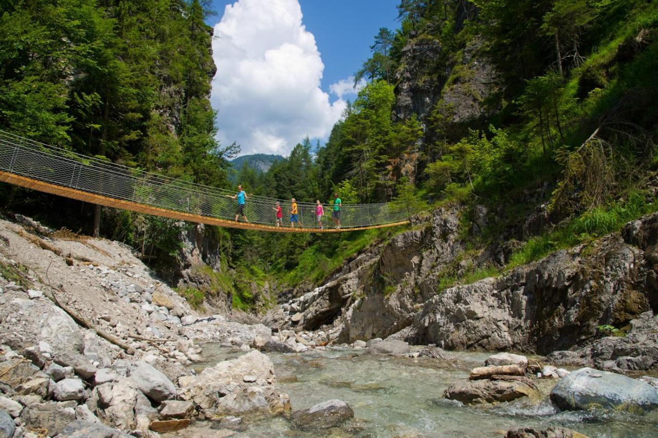 Hotel-Gasthof Zur Schoenen Aussicht Sankt Johann in Tirol Exteriör bild